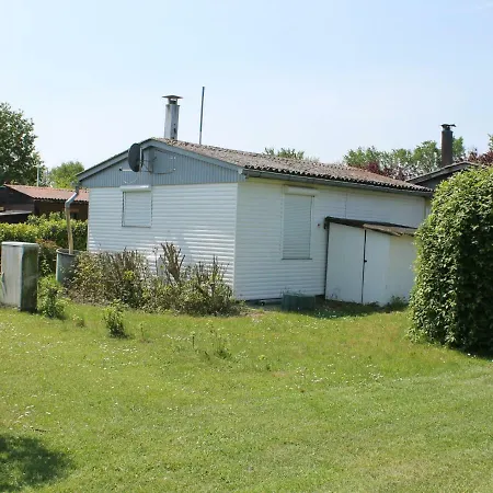 Holiday Haus 35